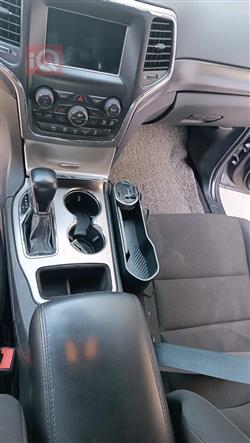 جیپ گراند شیرۆکی